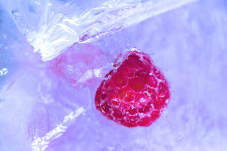 frozen-raspberry